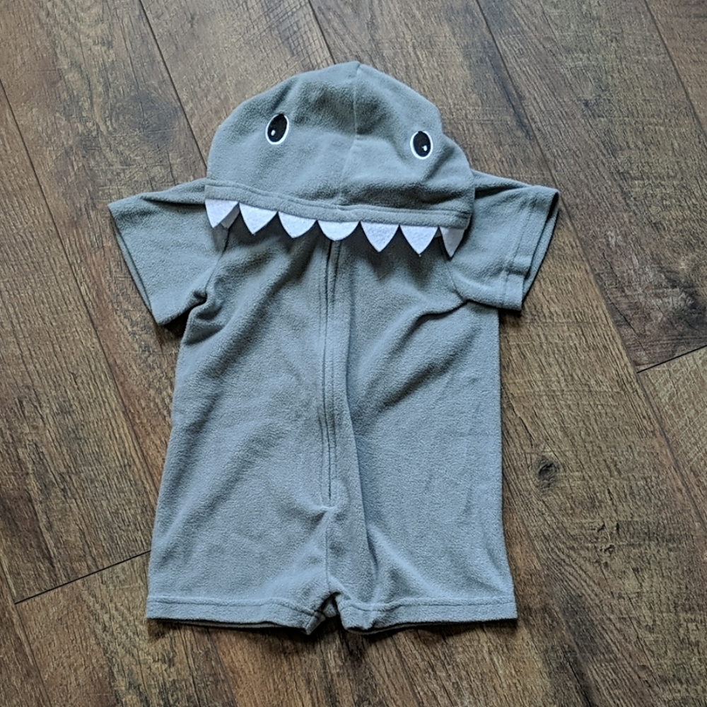 Sara's Prints kids Shark pajama/costume